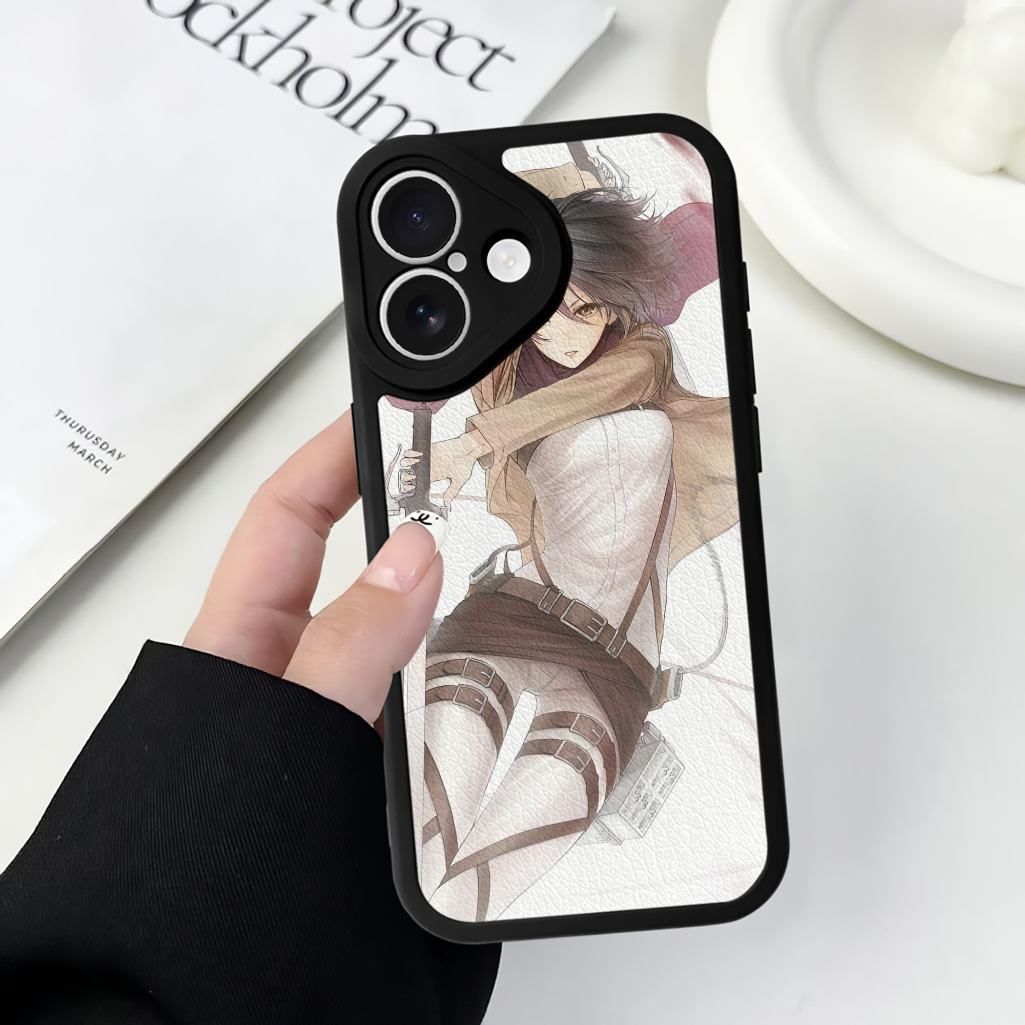 （画像用） 進撃の巨人 Attack on Titan 【iPhone 16シリーズ対応】シリコンスマホケース（レザー調） 材質：シリコン